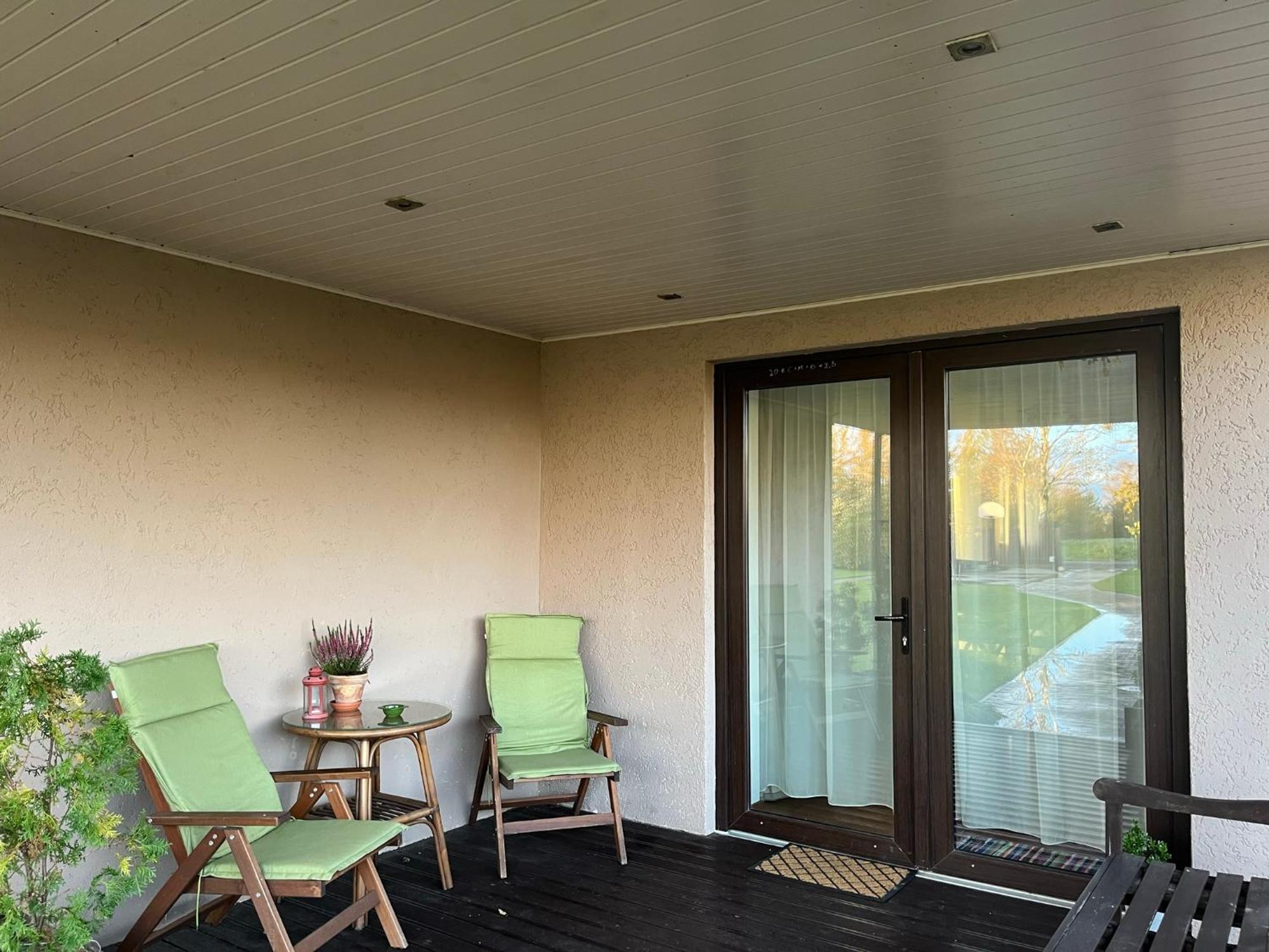 Family House Apartments Salacgrīva エクステリア 写真
