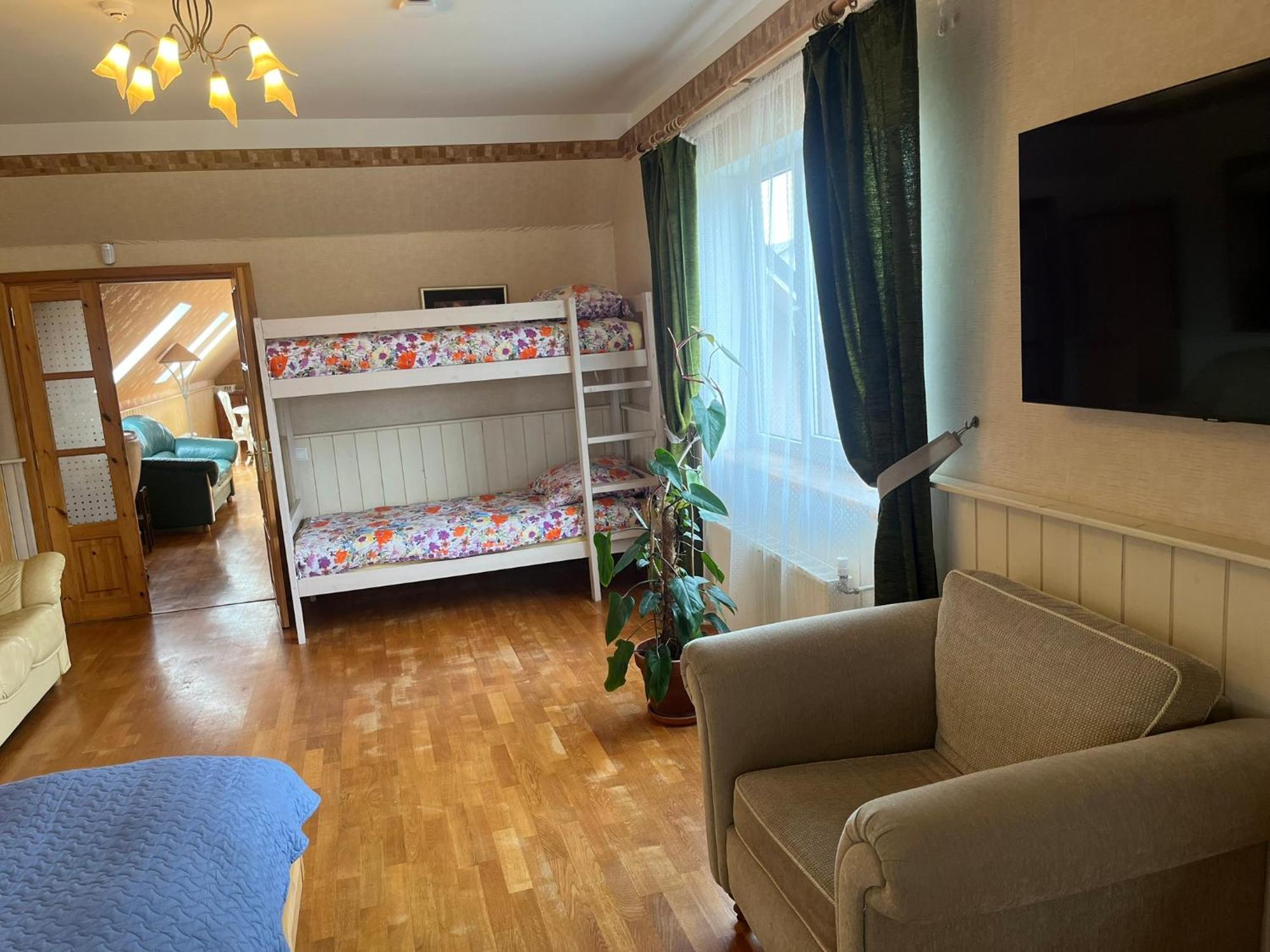 Family House Apartments Salacgrīva エクステリア 写真