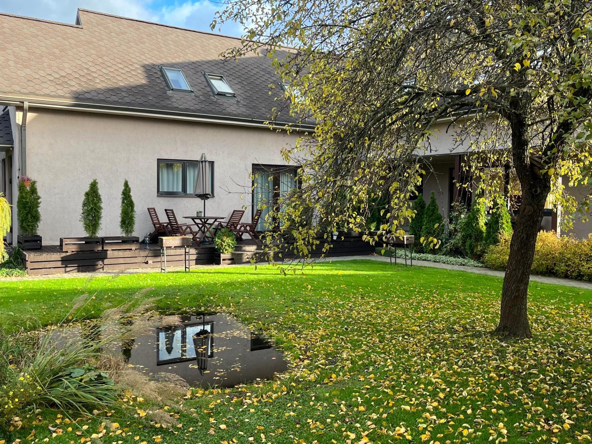 Family House Apartments Salacgrīva エクステリア 写真
