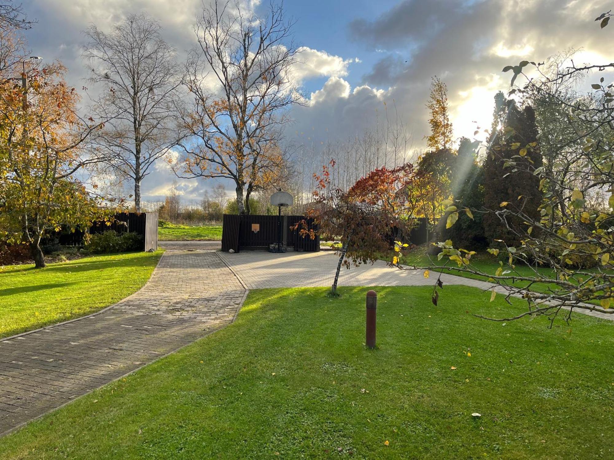 Family House Apartments Salacgrīva エクステリア 写真