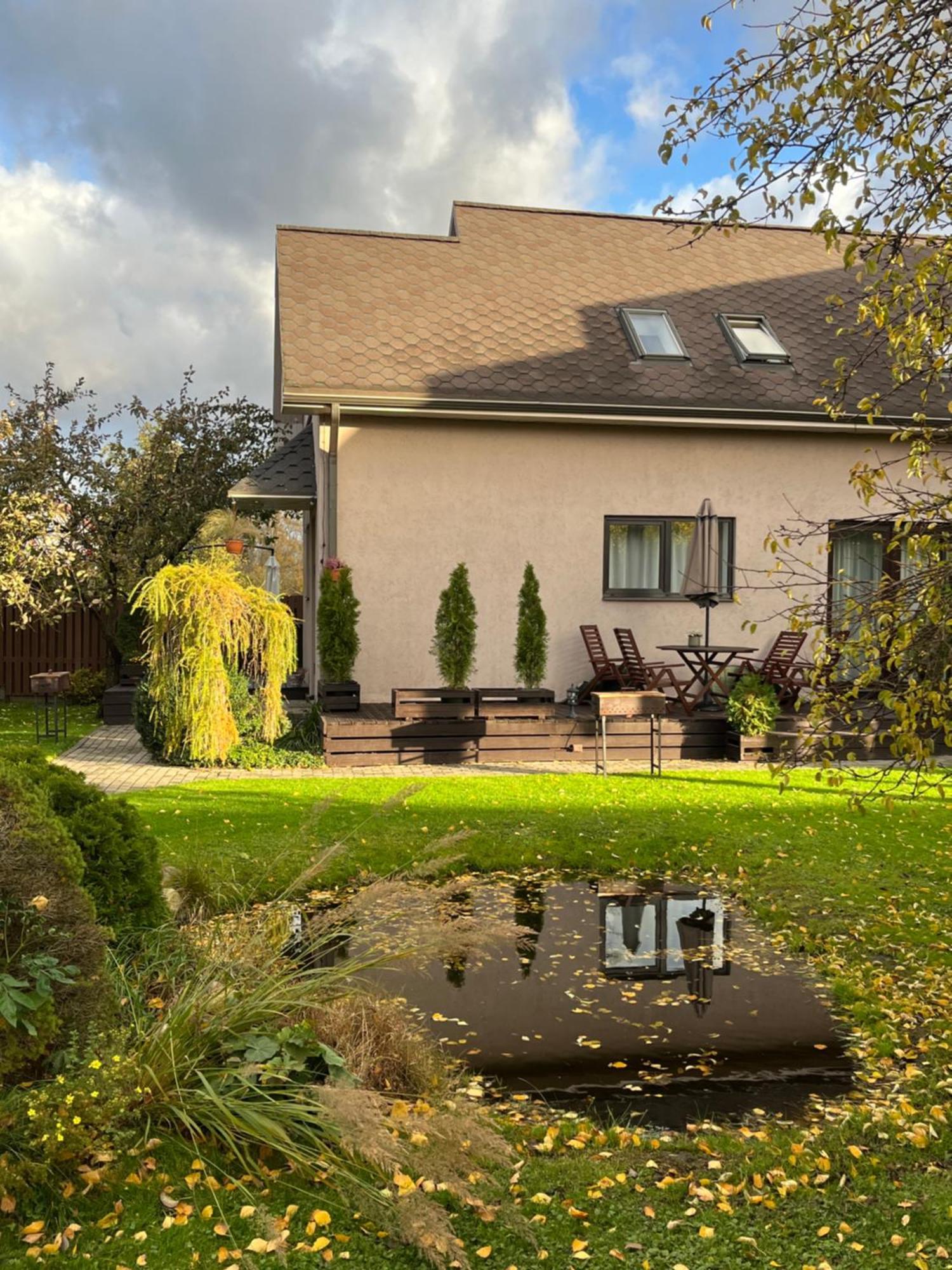 Family House Apartments Salacgrīva エクステリア 写真